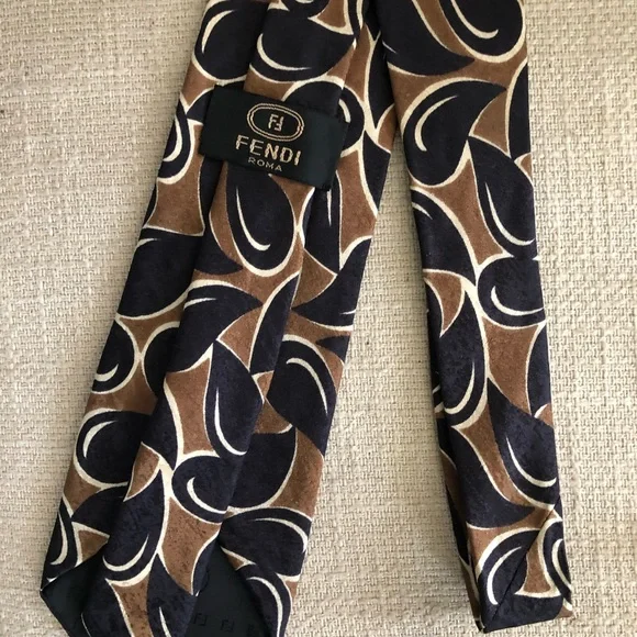 Fendi Roma Silk Tie - Picture 2 of 2